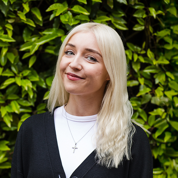 Robyn Lunn Customer Engagement Coordinator Unite Professionals